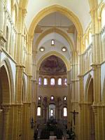 Paray-le-Monial - Basilique du Sacre-Coeur - Nef (3)